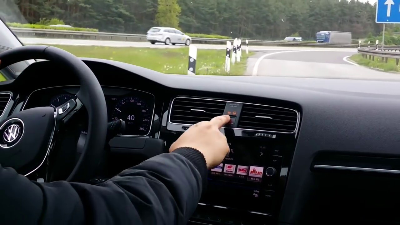 Golf 7 Facelift 1 4tsi 150 Ps 0 100 200 Vmax Test You Golf 7 Facelift 1 4tsi 150 Ps 0 100 200 Vmax Test