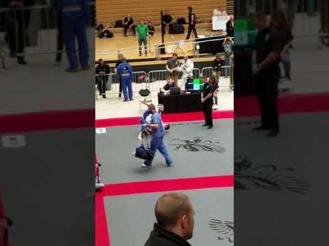 2018 Revolution Gi