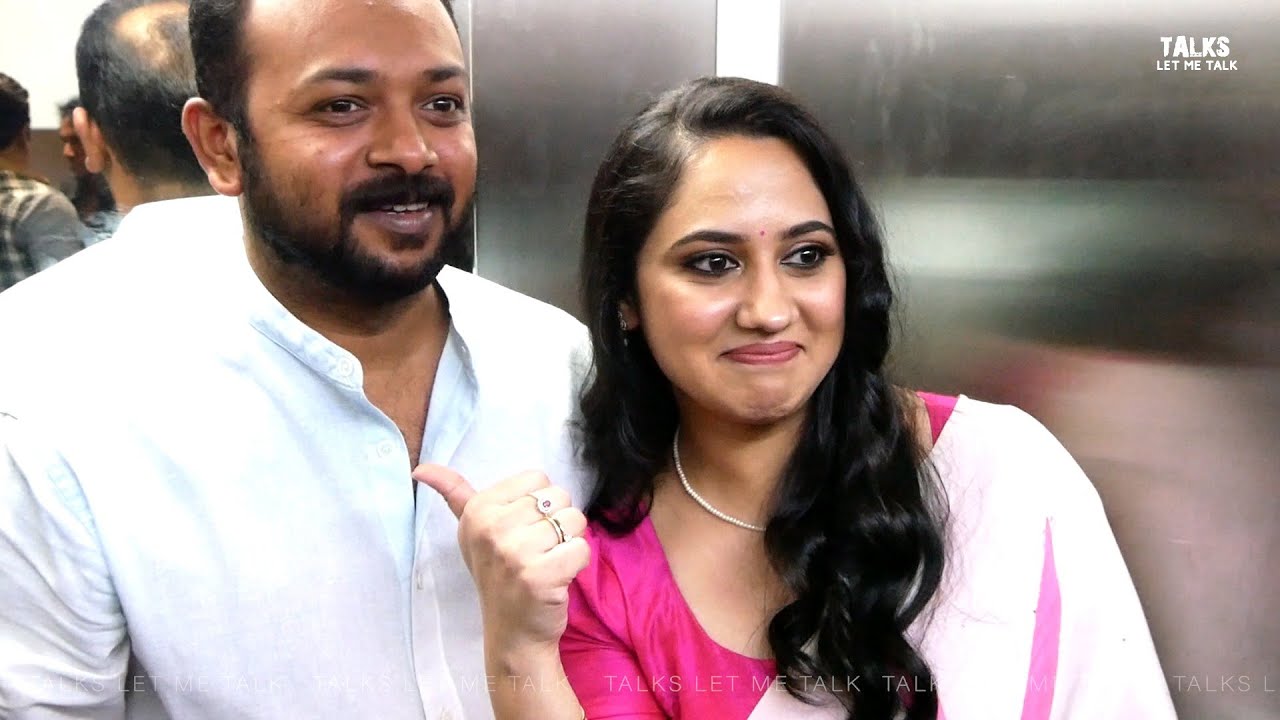 ലിഫ്റ്റിൽ വെച്ച് ഭർത്താവിനെ പരിചയപ്പെടുത്തി നടി മിയ ജോർജ് | Actress Miya & Husband Spotted at Amma