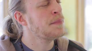 Noun Verb Noun// Sun Room Session (Nine)