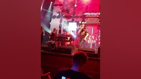 Sitecore Symposium Karaoke with Rodrigo Peplau