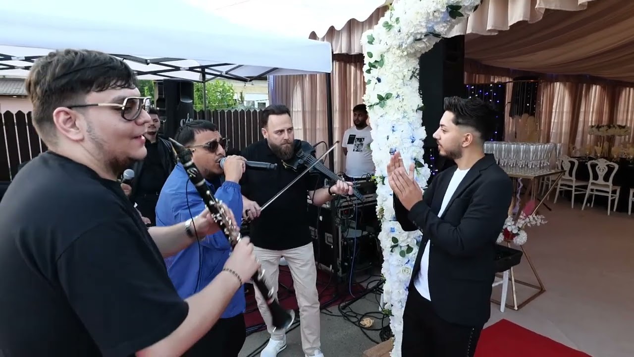 RICO NADARA  EU AM FEMEIA PERFECTA