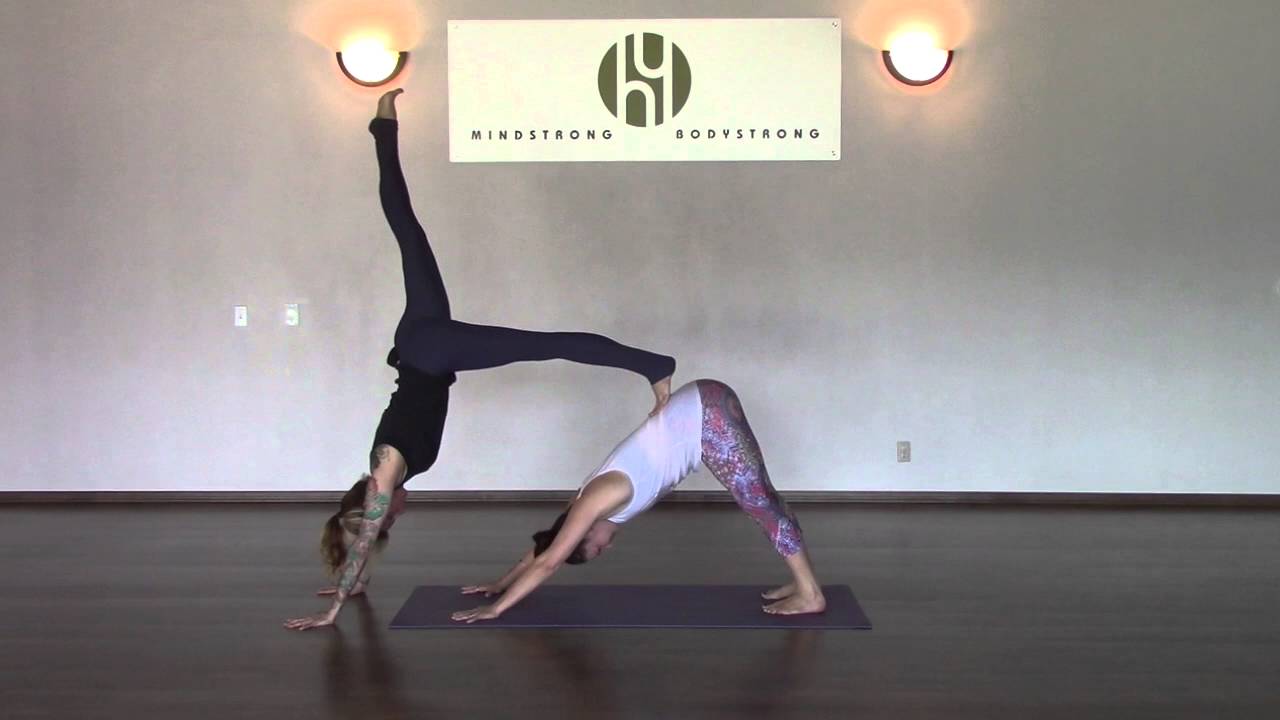 https://vinaya.net/blogs/news/3-easy-acro-yoga-poses-you-can-try-with-your-partner-this-valentines-day