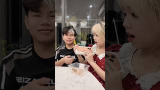 Bé Mon Được Joi Tặng Ip17Promax