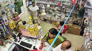 This fellow is fighting with my staff for asking to pay for damages