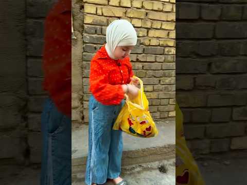 ريحانه تبجي لان ماجبوه ملابس مدرسه