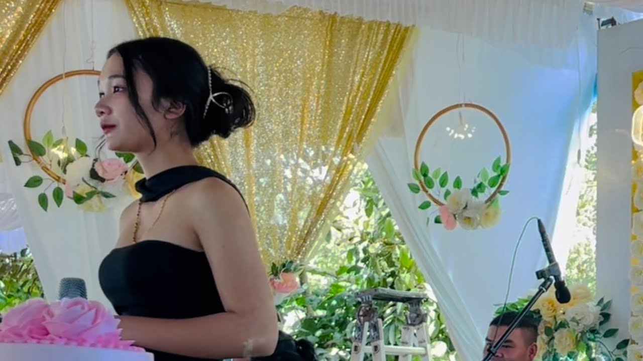 May Mắn Khi Có Em - ĐẠT VILA | Gái Xinh Cover - Jamin Guitar