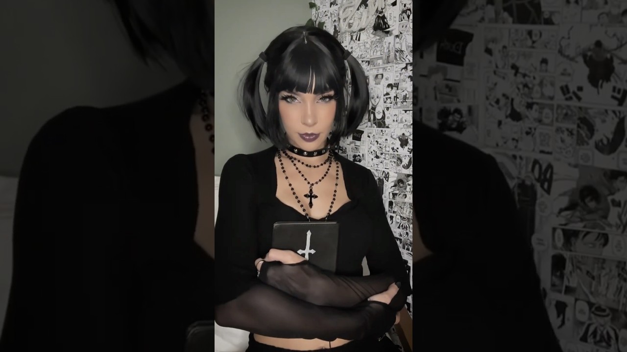 Goth Mikasa Ackerman cosplay!