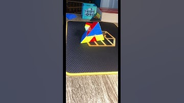 Pyraminx stop motion