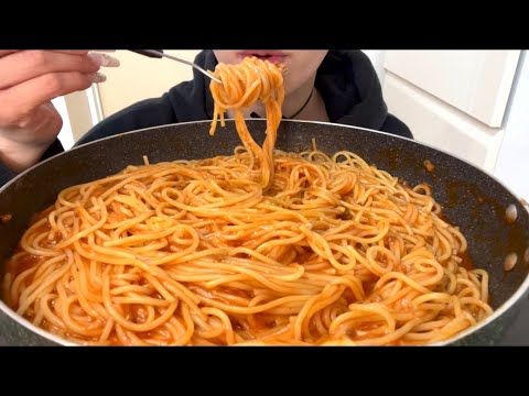 【ASMR，咀嚼音】Spaghetti with Meat Sauce！チーズ入りミートソースパスタ！