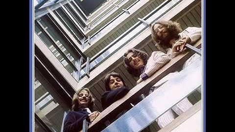The Beatles   "Hello Goodbye" (remastered)