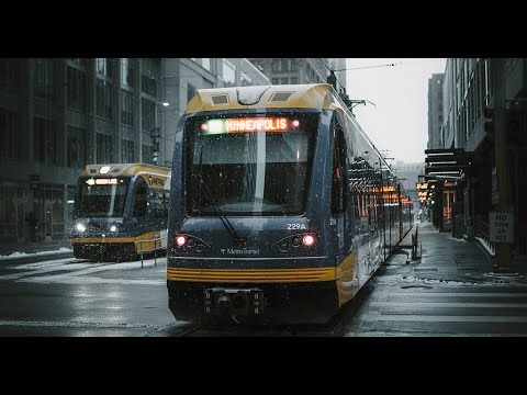 Video: How do trams and trolleybuses turn?