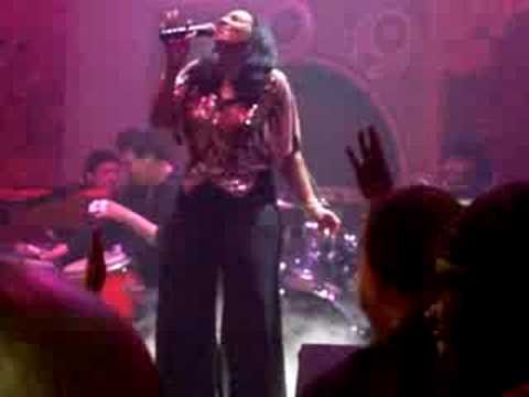 Donna McGhee  in Concert ~~~~~~