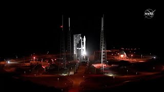 Solar Orbiter Launch (edited)
Terminal 10-second count - 12:57
Lift Off! - 13:05
Max Q - 14:15
SR Booster Burnout - 14:41
SR Booster Sep - 15:25
MECO - 17:09
1st Stage Sep - 17:16
Second Stage Ignition 1 - 17:26
Payload Fairing Jettison - 17:36
Second Engine Cut Off 1 - 21:14
Second Stage Engine Ignition 2 - 24:22
Second Engine Cut Off 2 - 31:12
SOLAR ORBITER SEPARATION - 34:00
The Solar Orbiter spacecraft will get as close as 42 million kilometers to the Sun – about a quarter of the distance between the Sun and Earth – to capture regions that have never been seen before and probe its electromagnetic environment. It was launched today on an Atlas V rocket from Cape Canaveral in Florida at 04:03 GMT.
Once in orbit around the Sun — with a maximum heliographic latitude of 24° — the spacecraft will have a close up high-latitude view of the star, including its poles. The hope is that this positioning will improve our understanding of how the Sun creates and controls the heliosphere, the vast bubble of charged particles around the Sun and its planets. New information on the Sun and its atmosphere will also improve predictions of solar storms, which can disrupt satellites and infrastructure on Earth.
✔ Patreon - https://www.patreon.com/CasualSpaceman
✔ Twitter - https://twitter.com/CasualSpaceman
✔ Facebook - https://www.facebook.com/The-Casual-S...
THANK YOU TO ALL MY PATREONS
Sarcastic Barman - https://www.youtube.com/user/talsarnau
NA NA
Stringer News1
C4
EldonS
Ugly German Truths
Janey Solar Orbiter Launch (edited)