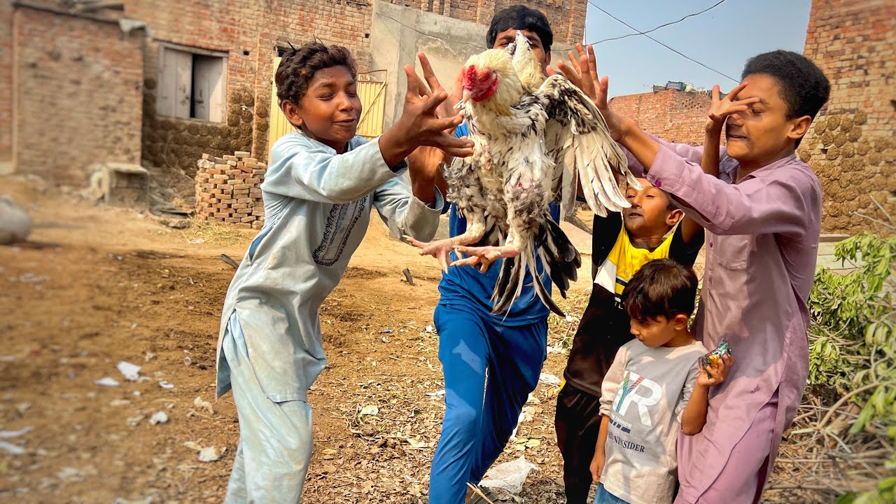 Pakri Na Gai Murghi 😭 | 20 Sec Challenge Gone Wrong!