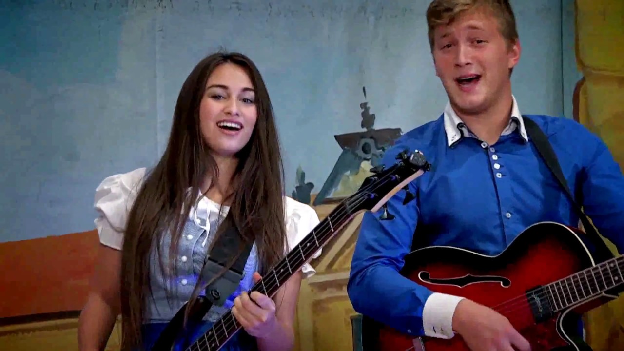 Ansambel Mladi Pomurci -Štorklja jadra čez nebo