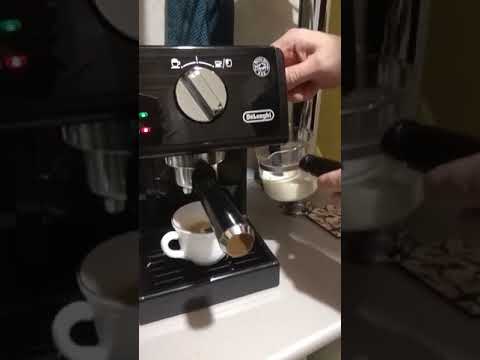 Delonghi ECP 31.21, mini review, making cappuccino.