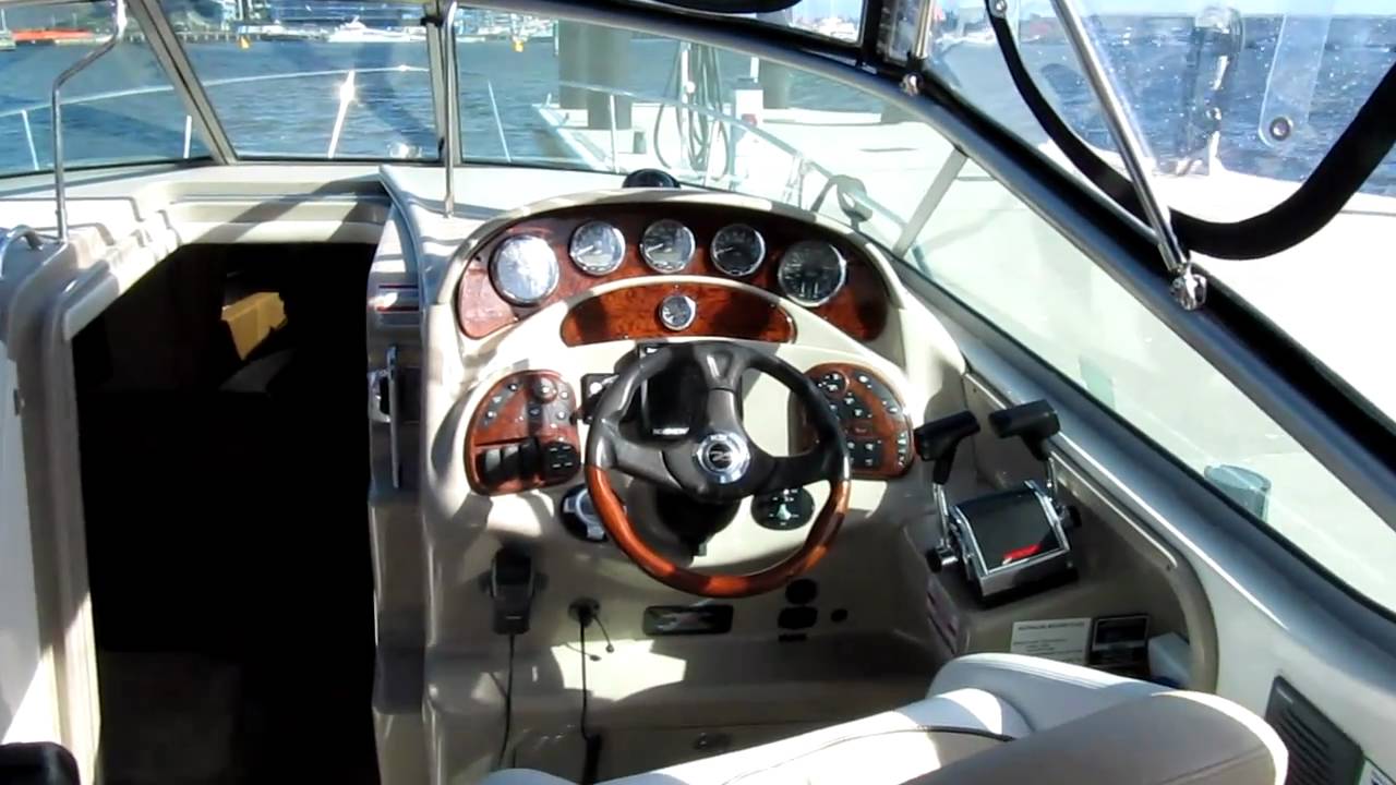 Pleasure Cruiser 32 Sea Ray  Sundancer External Overview