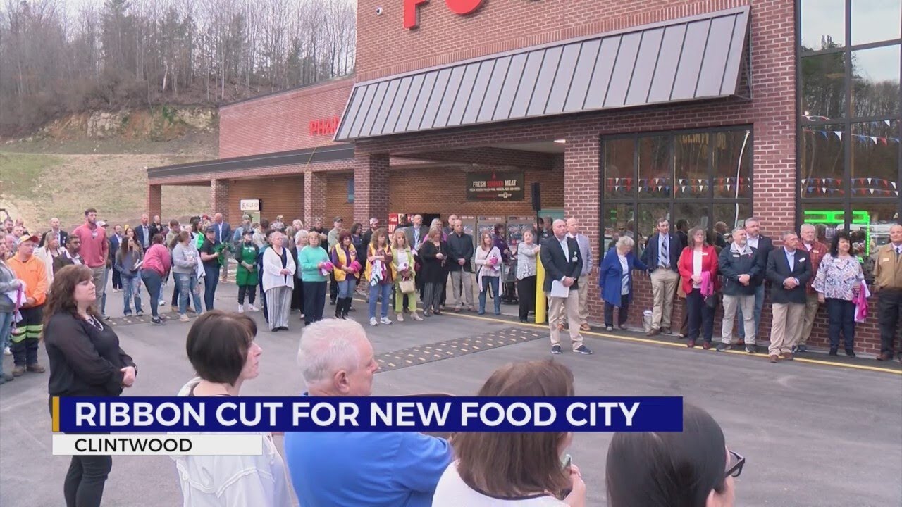 Ribbon cut on new Food City in Clintwood, Virginia
