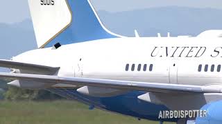 Trump Lands In Biarritz Onboard C32 boeing 757 As Air Force One