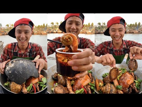 Fisherman Dagang Cooked Abalone Octopus Crab Conch Prawns And Scallops Today Yummy Seafoodboil