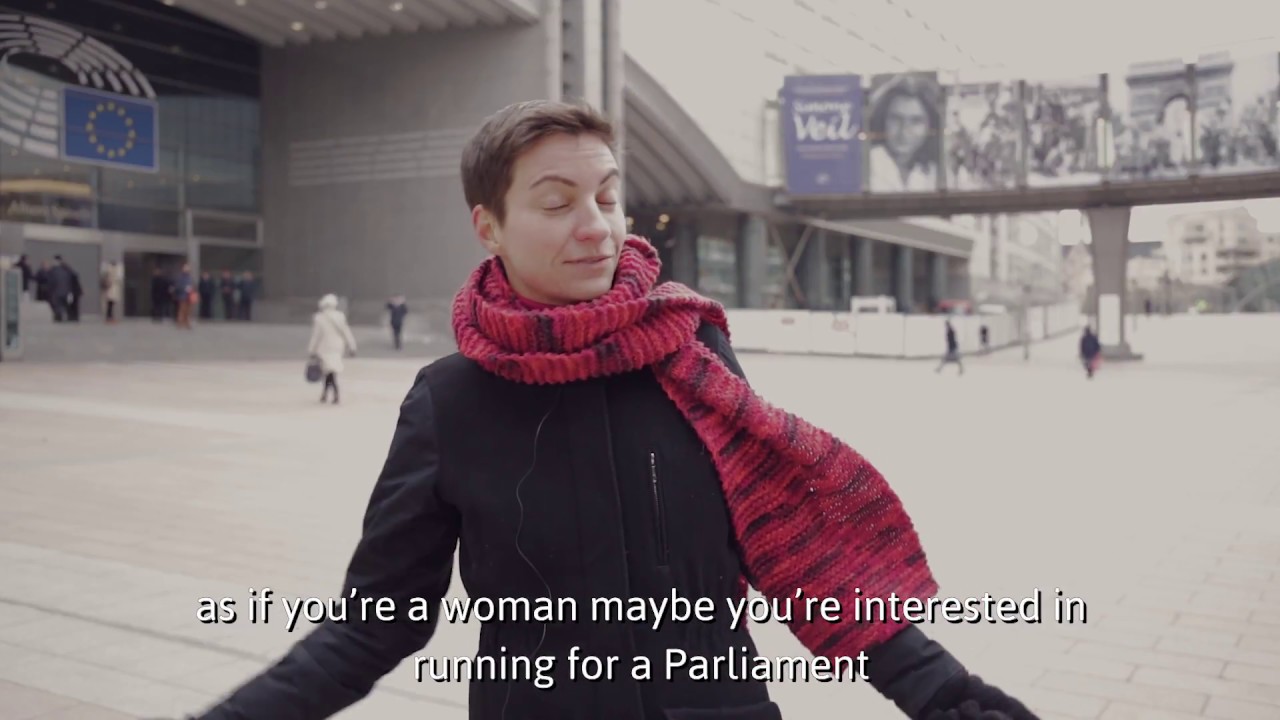 We need more women in politics! #GreensGoPurple - YouTube