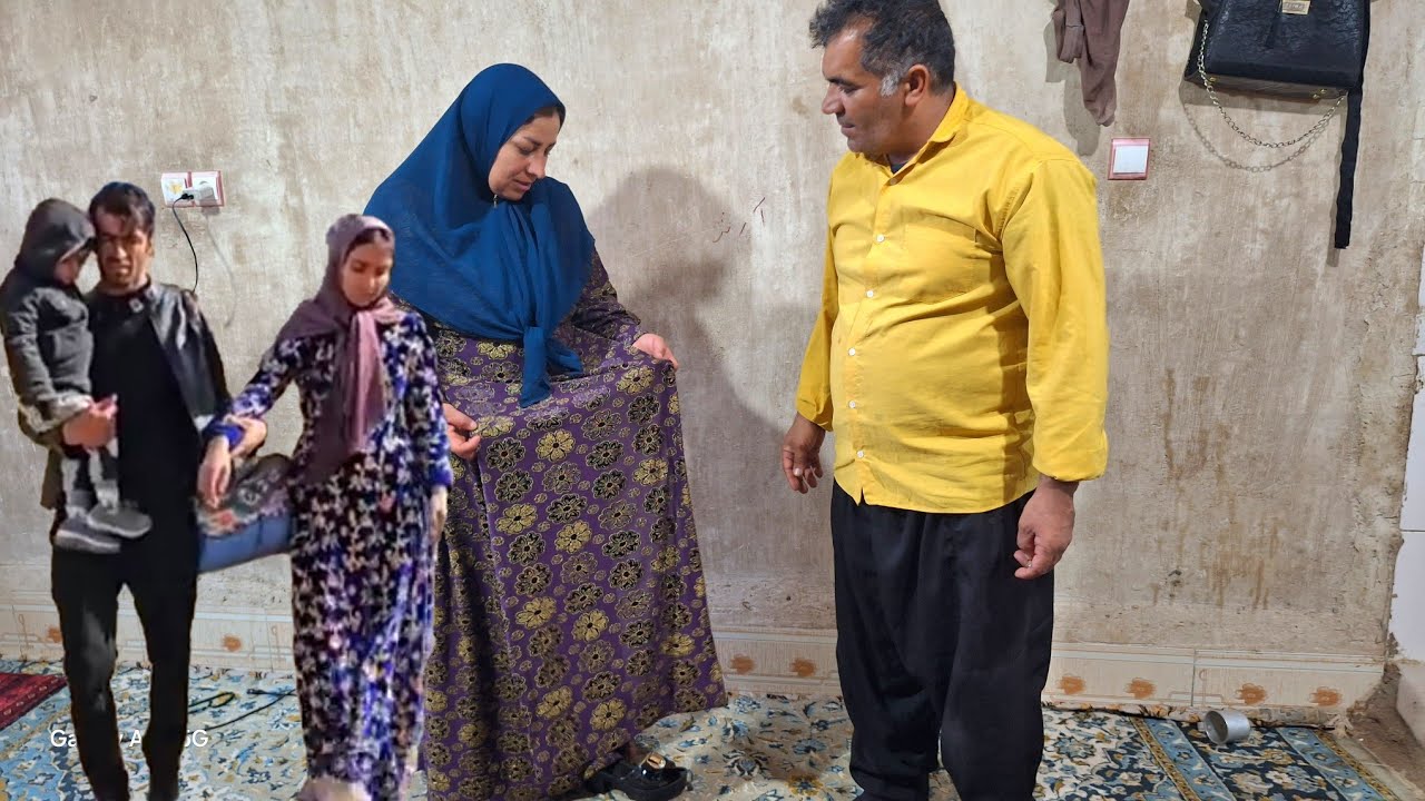 Кочевой образ жизни. Приготовление фаршированной курицы господином Далом и его женой.