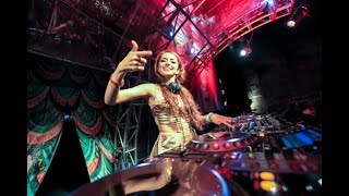 Dj full bass mix2019 lily goyang terus
