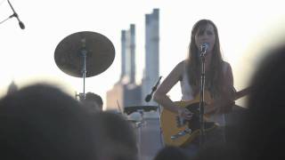 The Dirty Projectors - Temecula Sunrise (Live in Williamsburg)
