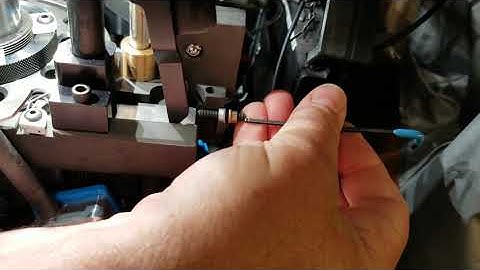 How to empty the RL1100 primer stack using our Primer Cup.