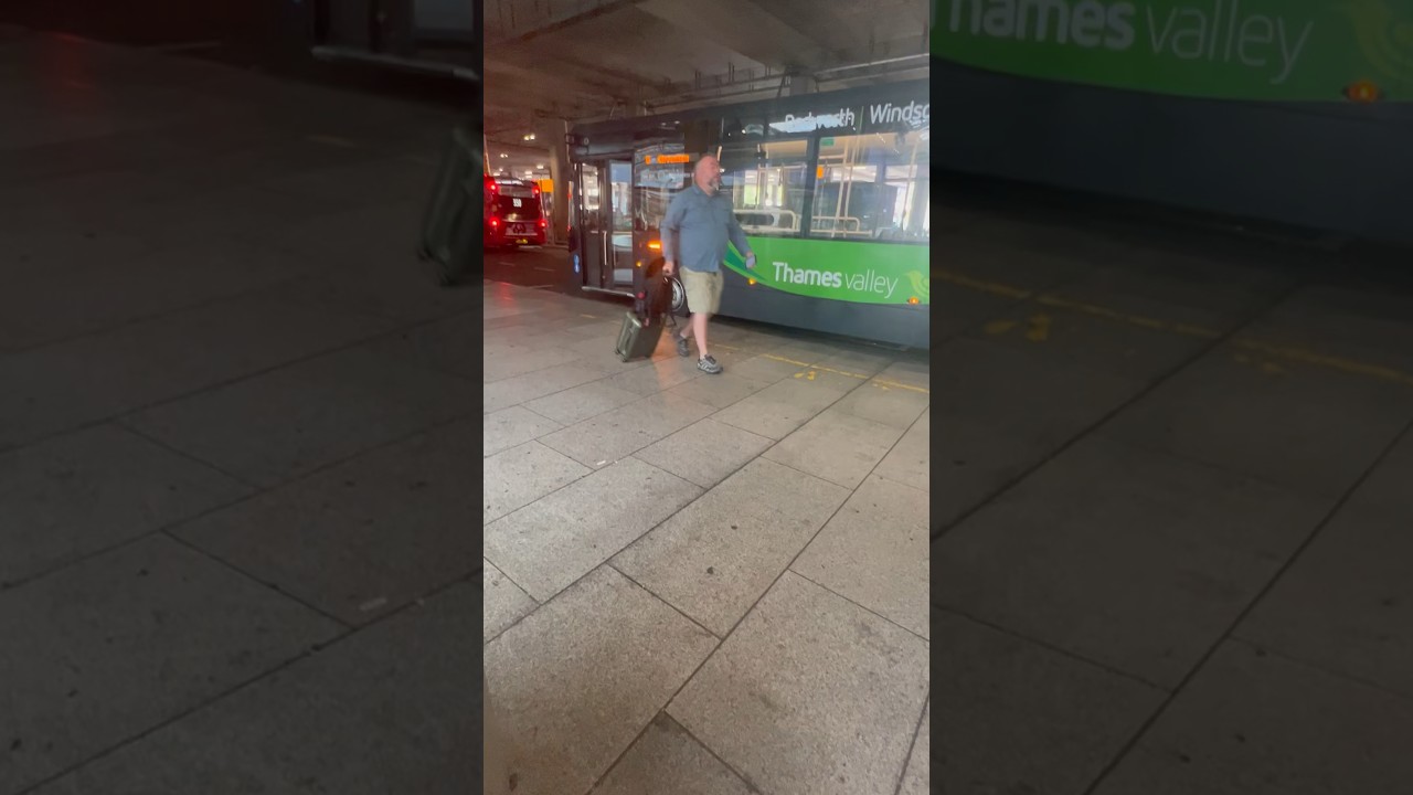 Thames Valley 5 Leaving Heathrow T5