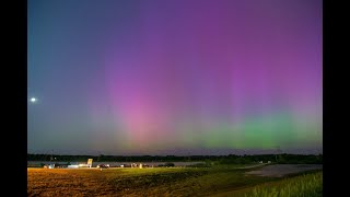 Northern Lights dance over St. Louis area