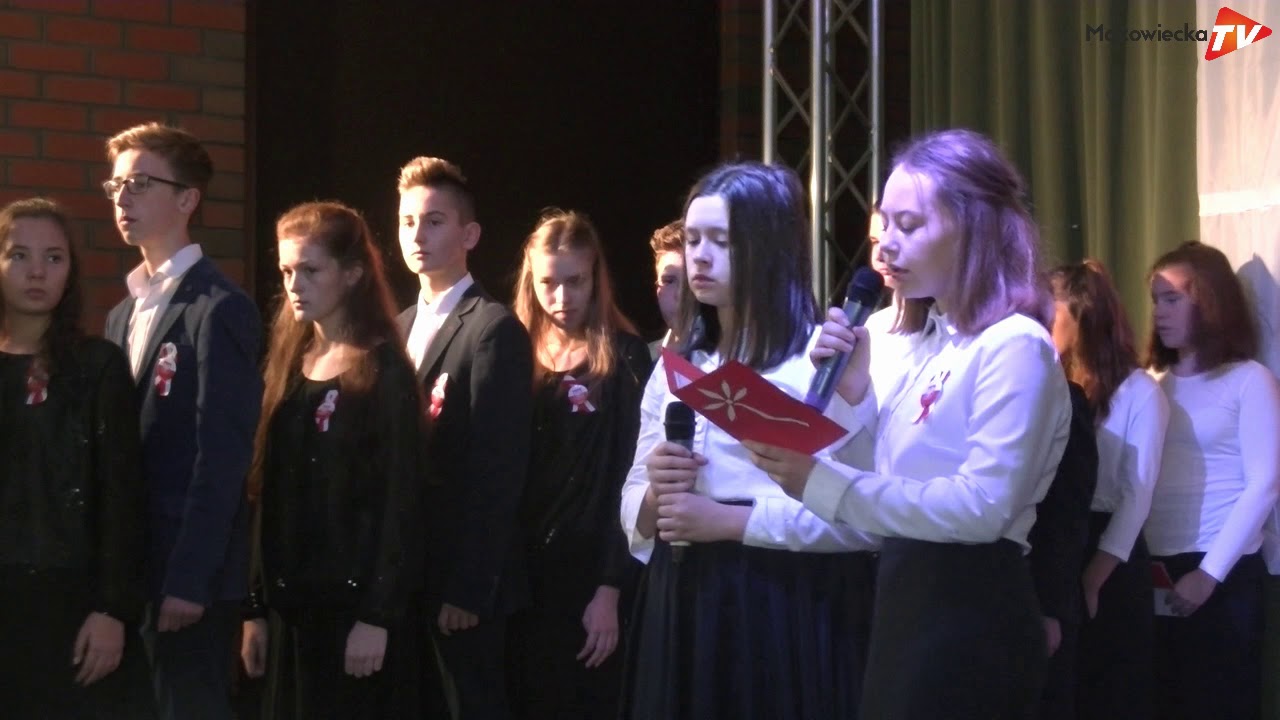 „Wolność kocham i rozumiem” - akademia patriotyczna w wykonaniu uczniów PSP nr 2 w Mogielnicy