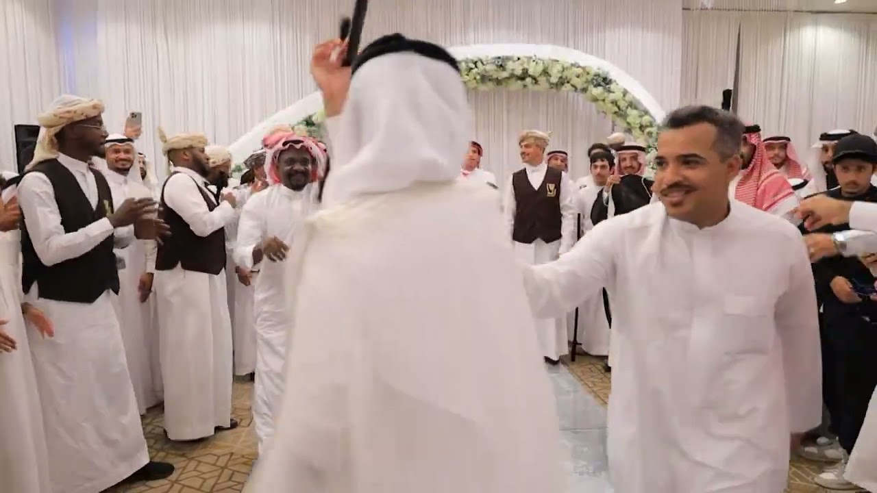 لعب المزمار الحجازي في عقد قران فواز أبو نور