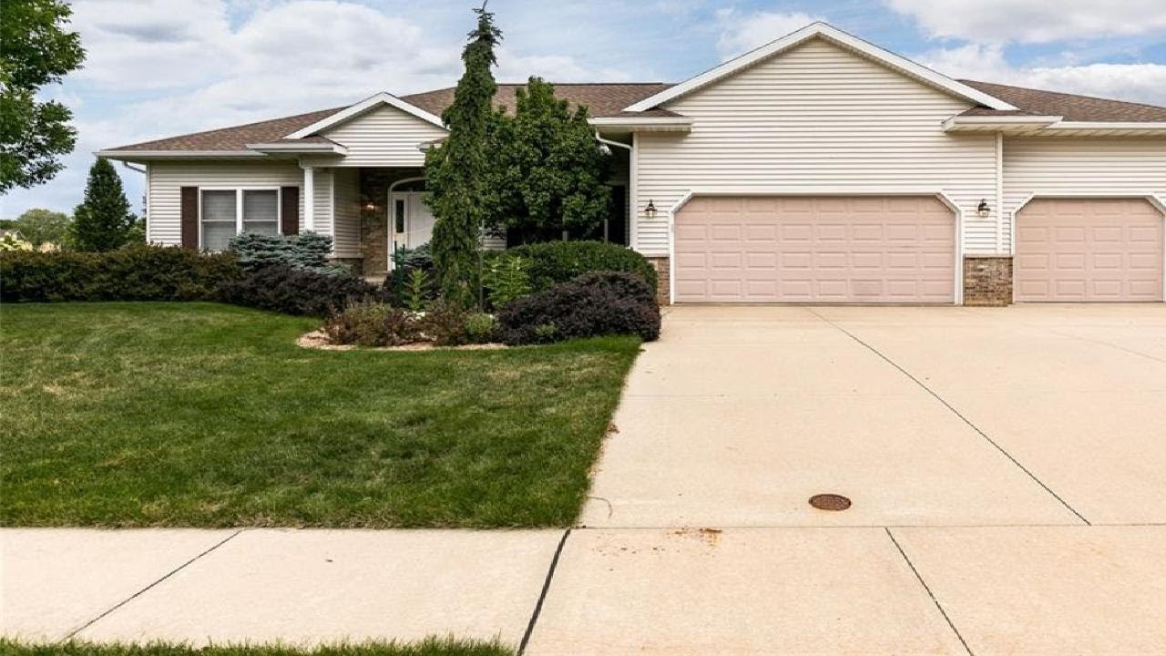 5755 Stags Leap Lane, Marion, IA Presented by The Graf Home Selling