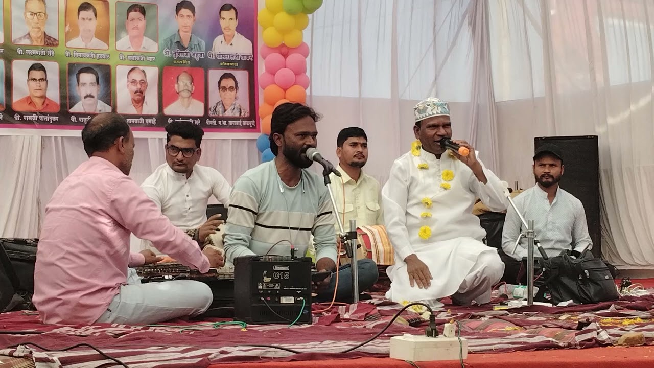 Muje leke chalo na taj mehandi ke mele me ......p