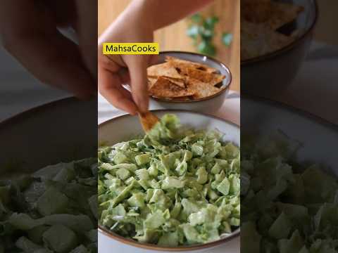 سالاد سبز با سس سالم و تردیلای خونگی     