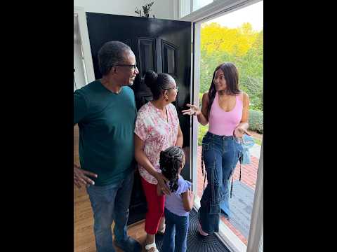Ernestine invites Jae’s parents to her BBQ!