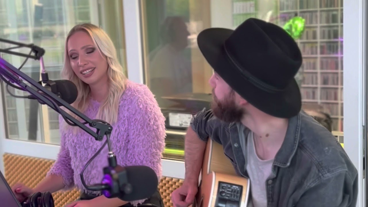 PEGASTO DEKLE - Arsen Dedić (cover Petra Zore & Tadej Hribernik)