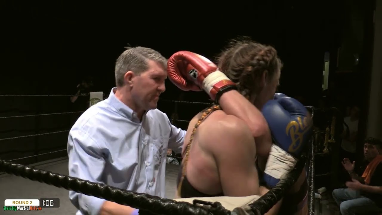 Olga DeVignat vs Terri Houlton (Fight Video)