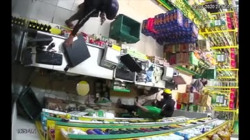 Cướp Tại Bách Hóa Xanh