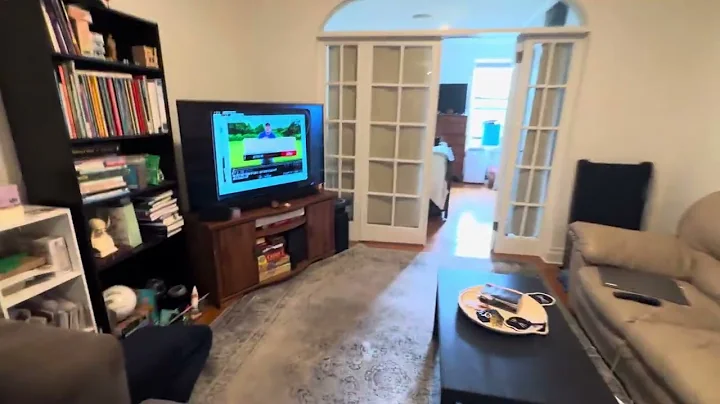 452 W. 47th St., #4 C