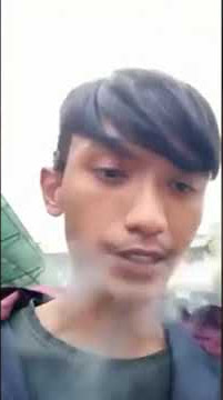 Makanya ganteng kon**l.., ups🤣🤣🤣