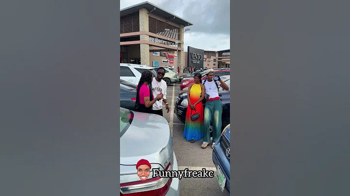 Asking a stranger to be my girlfriend