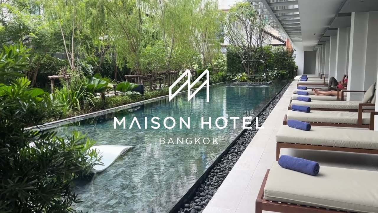 [Обзор номера] Отель Maison Hotel Bangkok - номер люкс Natee с кроватью размера «king-size», басс...