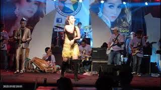 Ria Nada - Echa Tasban - 5 Menit Lagi