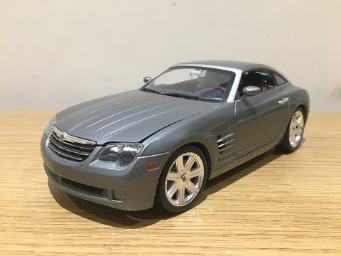 1:18 Maisto Chrysler Crossfire - YouTube