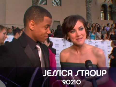 Video: Jessica Stroup este căsătorită?