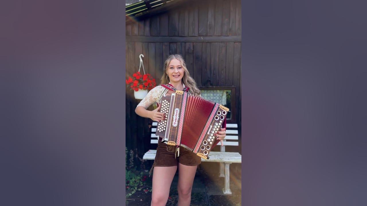 Oktoberfest Vibes 🍻🥨 #steirischeharmonika #harmonika #musik #oktoberfest #volksmusik