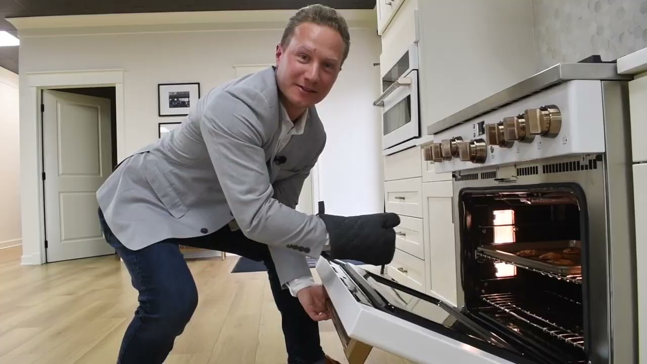 MTV CRIBS- REALTEAM Real Estate - 45410 VAN DYKE AVE. UTICA, MI 48317